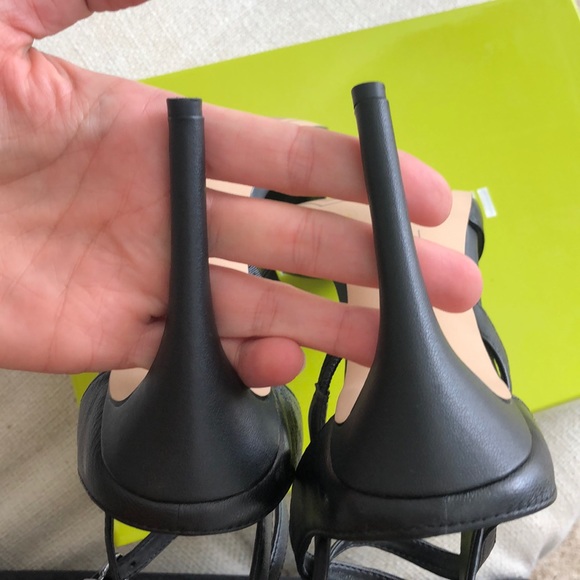 Gianni Bini Sessily Heels - Picture 8 of 8